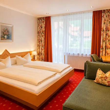 Arnika Garni 4*